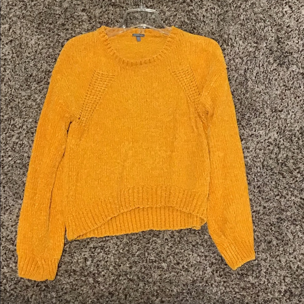 Mustard sweater